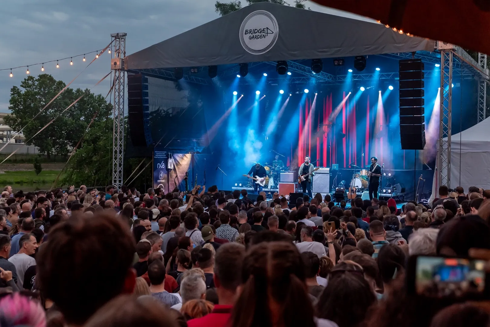 The Bridge Garden was a popular venue for the Győr music scene during the summer (Photos: András Adorján, Máté Dudás)